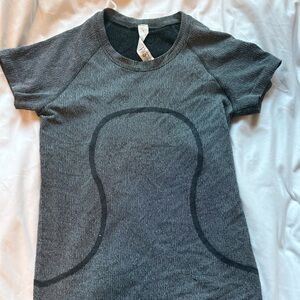 Lululemon swiftly tech